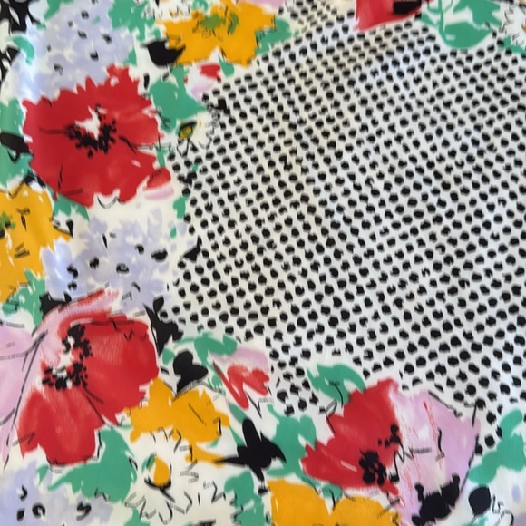 Vintage Avon Polyester Scarf, created in Italy - 30 x 31 in. - Picture 3 of 4